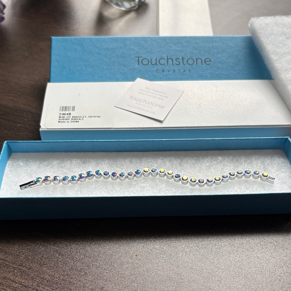 Touchstone Crystal Mini Ice Bracelet Crystal Aurore Boreale